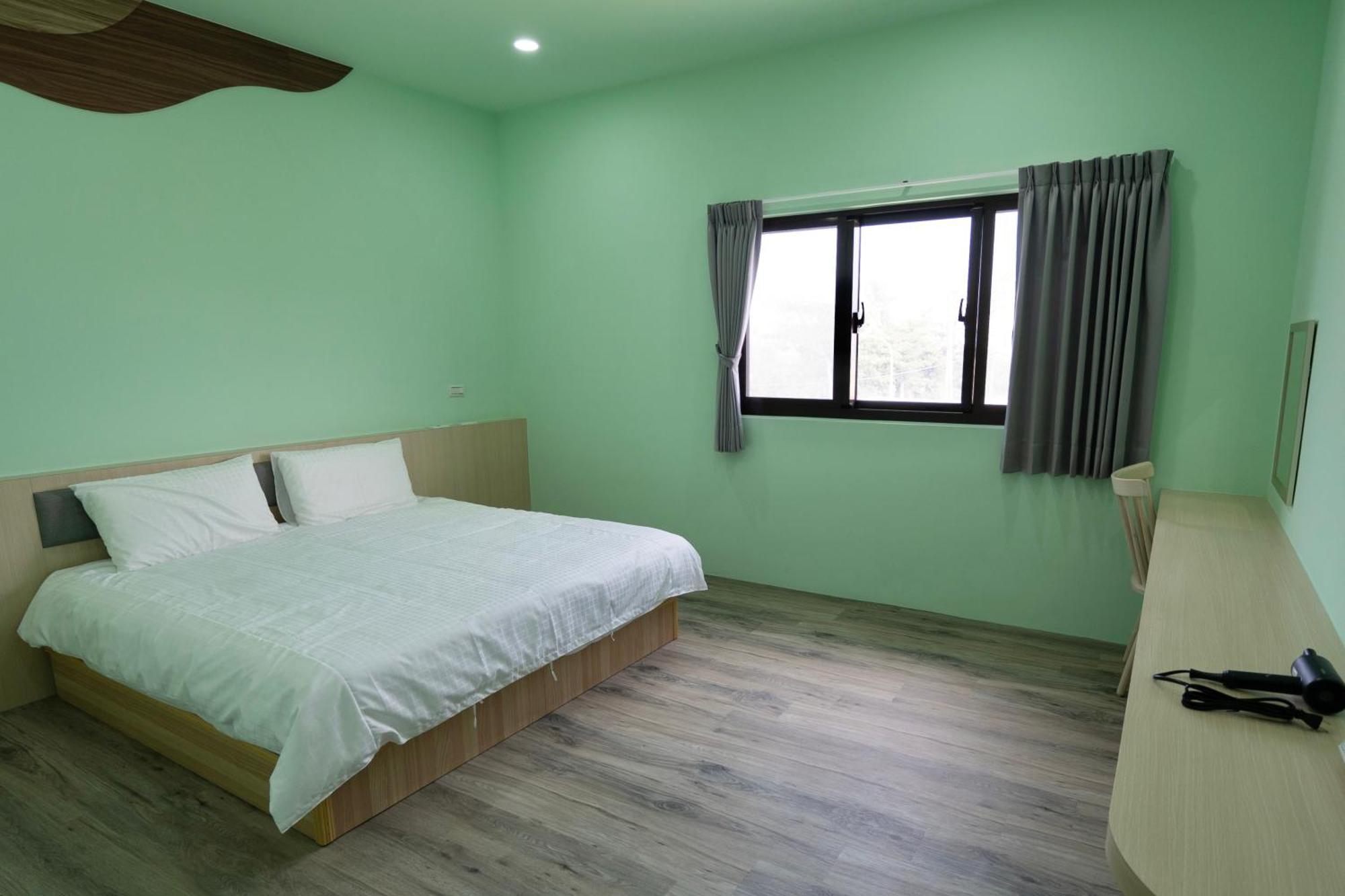 White Card Free Diving Hostel Xiaoliuqiu Luaran gambar